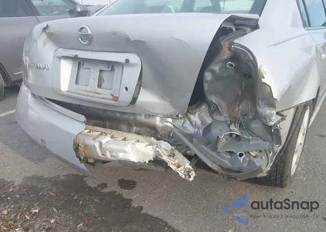 2004 Nissan Altima 3.5 Se из США, поврежденный, VIN 1N4BL11D74C109511